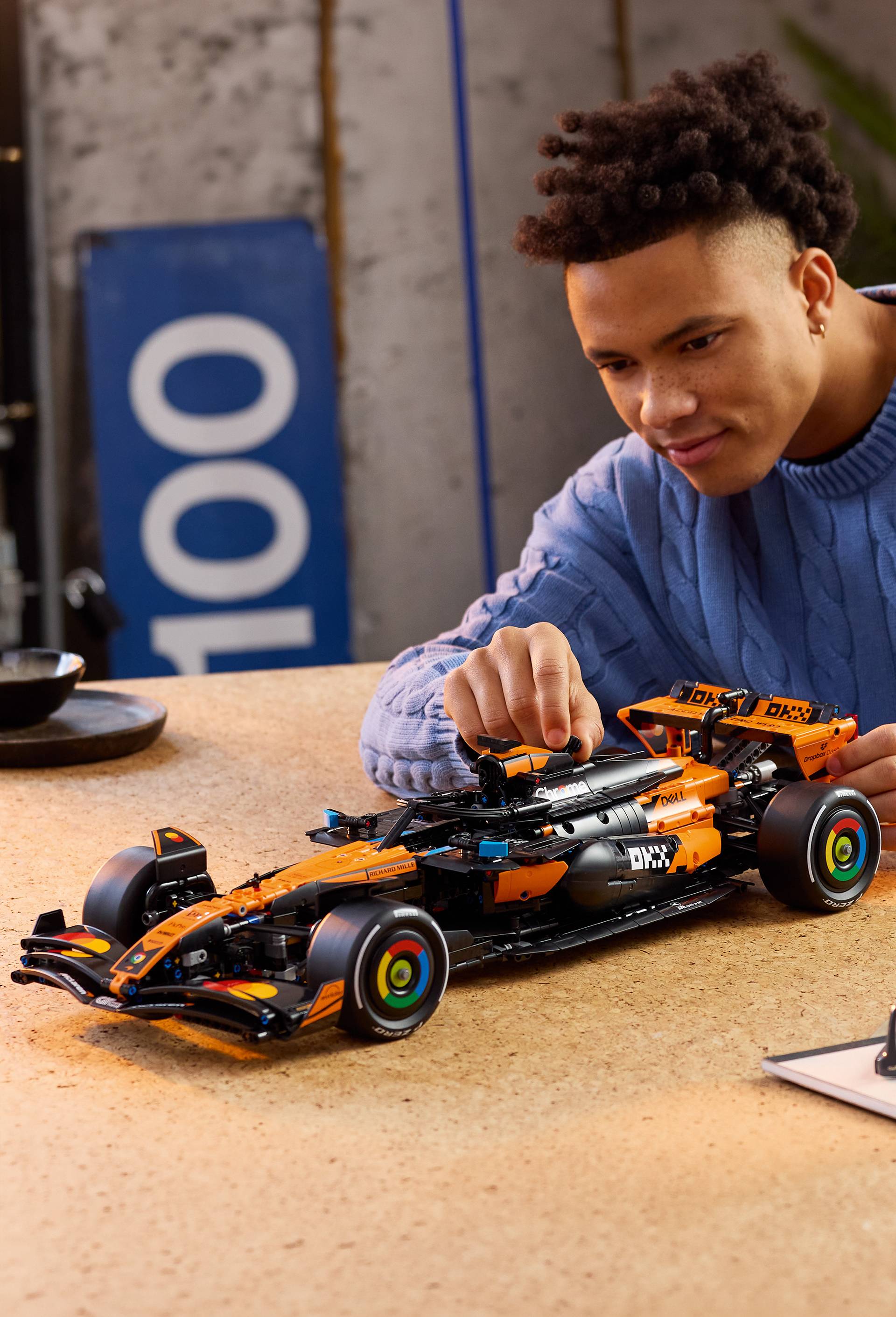 TECHNIC 42228, , large image number 2.0