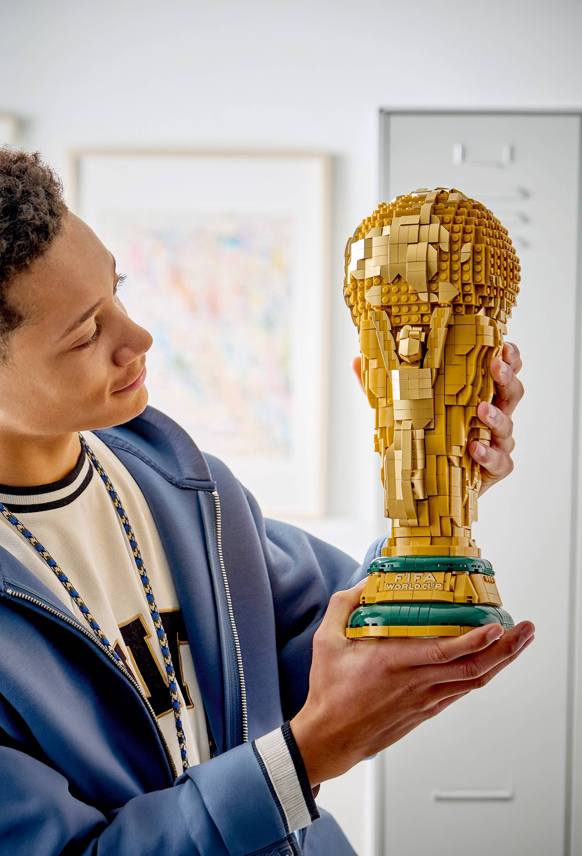 43020 - Troph&eacute;e officiel de la Coupe du Monde FIFA, , large image number 2.0