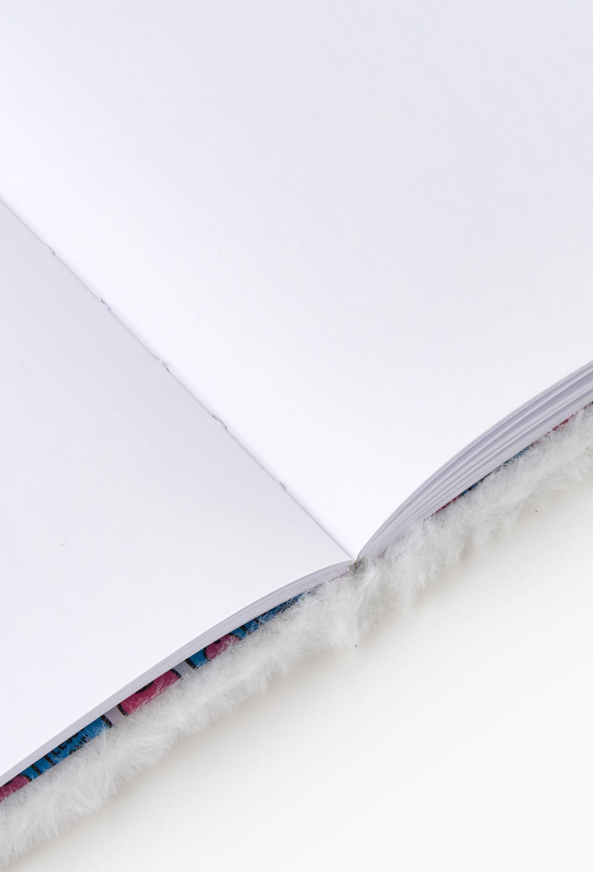 Carnet A5, 160 pages + Stylo multicolore et porte monnaie, , large image number 1